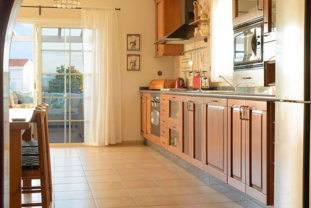 Villa Con Piscina En La Playa La Estrella  Экстерьер фото